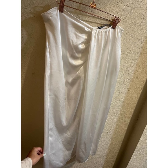 DRAPED SATIN SKIRT BNWT Size XL - Picture 6 of 8
